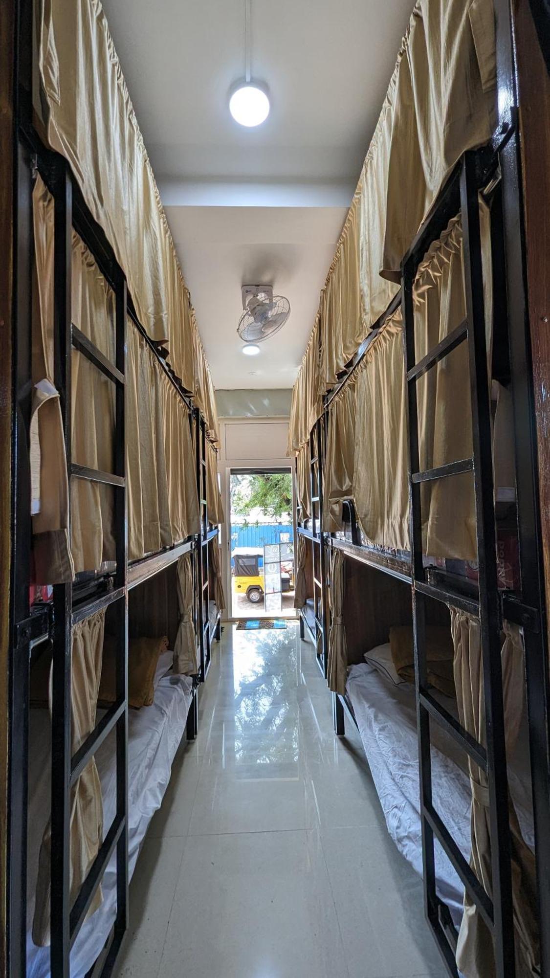 Backpackers Inn Dormitory Pamban Kültér fotó